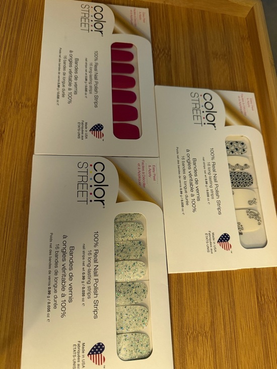 Color Street Other - Color Street Nail Strips — Fuchsia Solid & White Speckle Mix